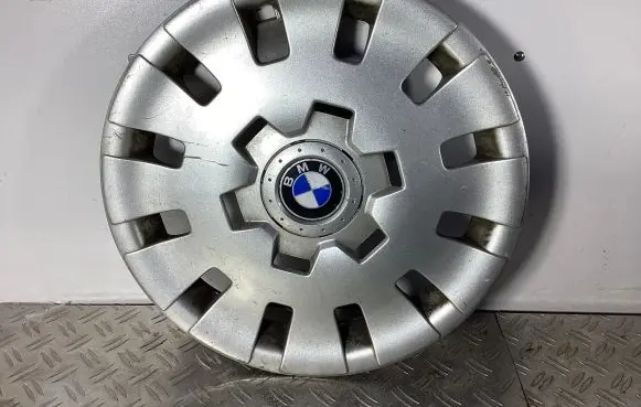 BMW 3 E46 R15 wheel hub/cap/trim 36131094780