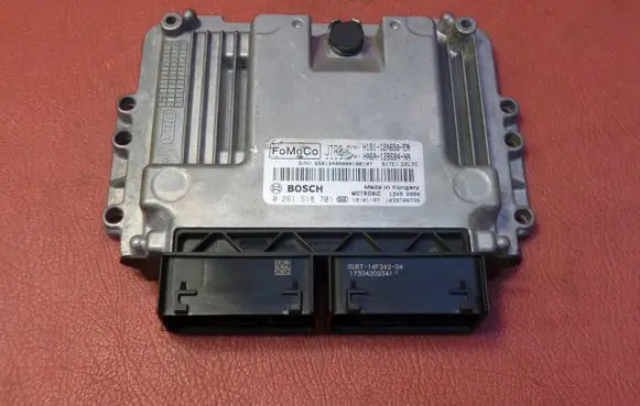 Ford Fiesta Engine control unit/module H1B112A650EA 0261S18701