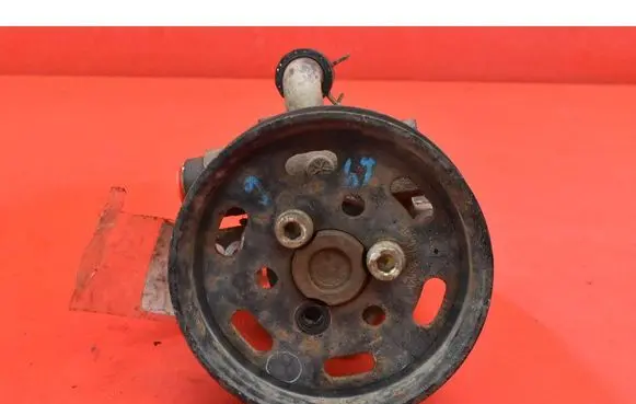 Skoda Octavia Mk1 (1U) Power steering pump 1J0422154B