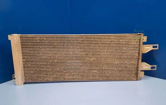 A/C cooling radiator (condenser)