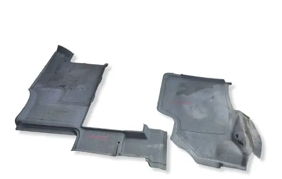 Volkswagen Crafter Front floor carpet liner 