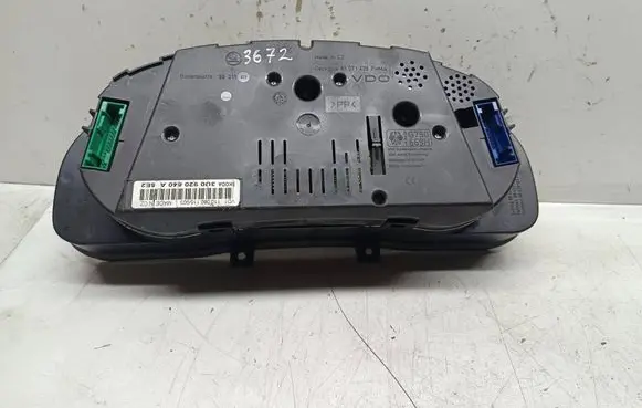 Speedometer (instrument cluster)