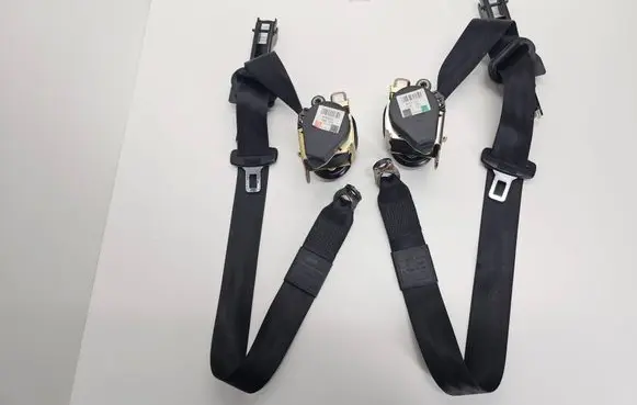 Audi A6 S6 C5 4B Front seatbelt 4B0857706A 560575800A 19092002