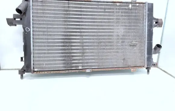 Opel Astra H Coolant radiator D7X040TT TH236