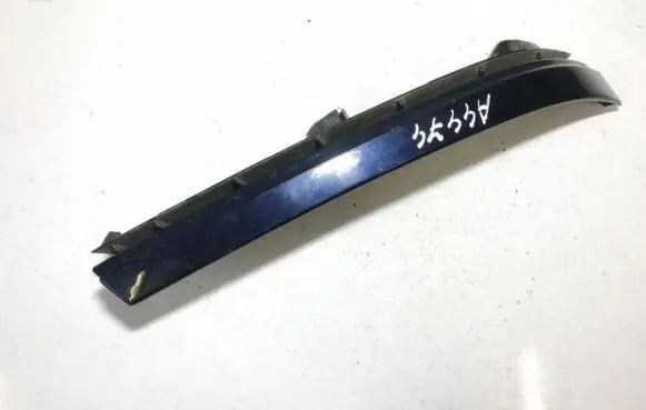 Opel Zafira A Under headlight/headlamp trim 90580652