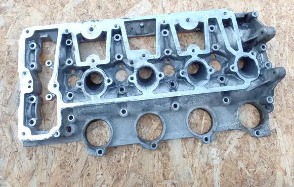 Rocker cam cover