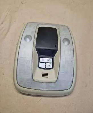 Volvo V70 Front seat light 39860843 083925
