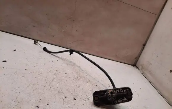 Ford Mondeo Mk III Tailgate exterior lock D07KA