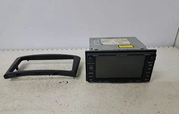 Toyota Avensis T250 Radio/CD/DVD/GPS head unit 0866200910
