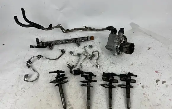 Audi A4 S4 B8 8K Fuel injection system set 03L130089A 03L130277 03L130755