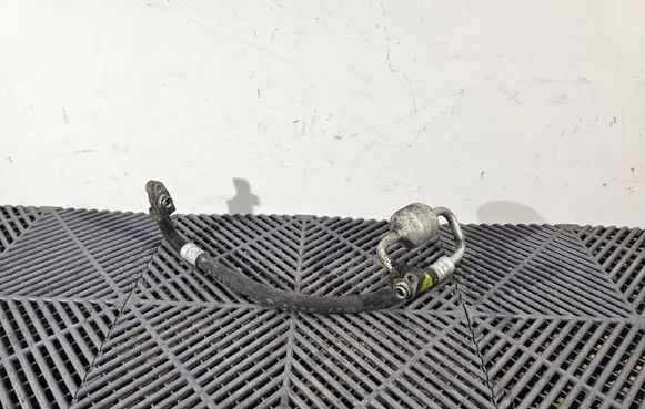 Toyota Prius+ (ZVW40) Air conditioning (A/C) pipe/hose TT11HP