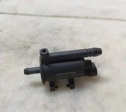 Opel Astra G Valve vacuum 1997280