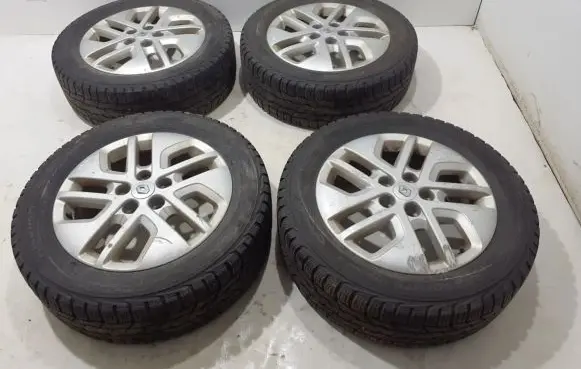 Renault Trafic III (X82) R17 alloy rim 