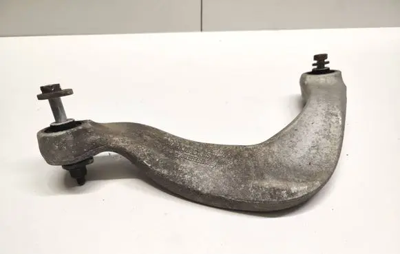 Rear control arm