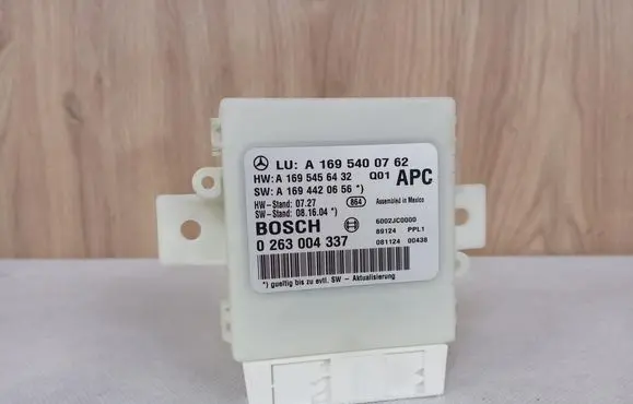 Mercedes-Benz B W245 Parking PDC control unit/module 1695400762 A1695400762