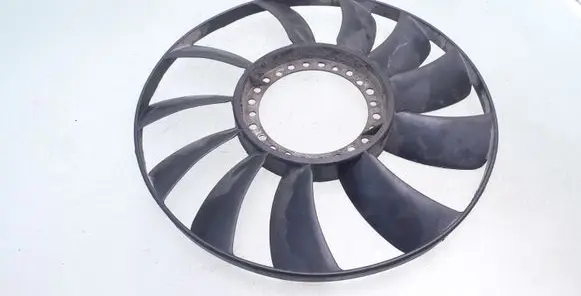 Audi A4 S4 B6 8E 8H Viscous fan 058121301B