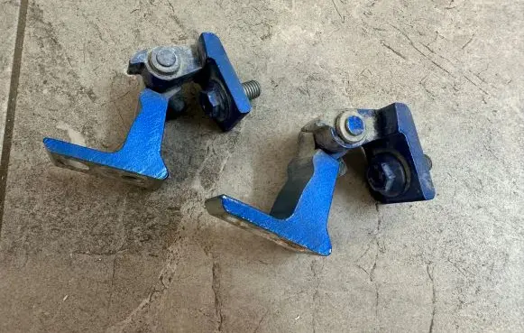 Front door hinge set