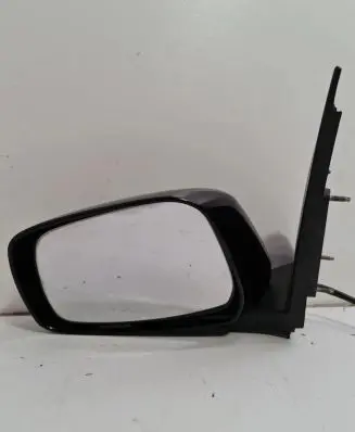 Nissan Navara D40 Front door electric wing mirror E9014302 E9024302