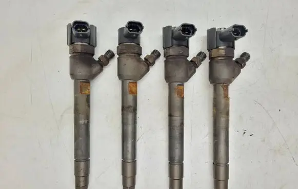KIA Sportage Fuel injectors set 
