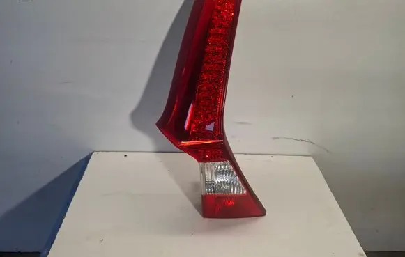 Volvo V70 Tailgate rear/tail lights 164397 164393 164391