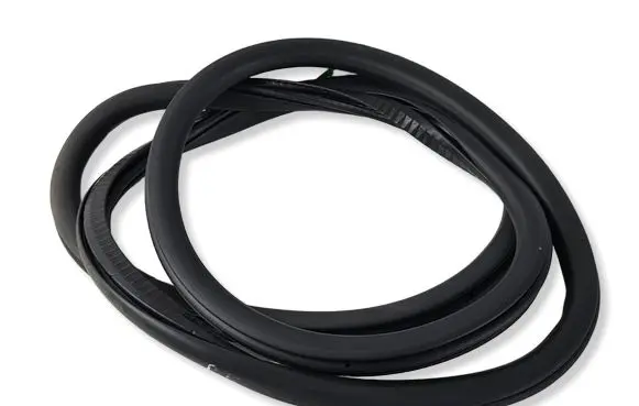 Peugeot 2008 II Front door rubber seal 9820823880