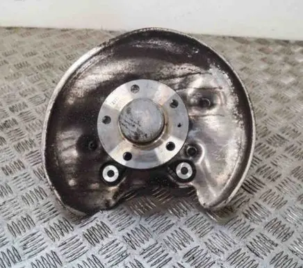 Audi A4 S4 B9 8W Rear wheel hub
