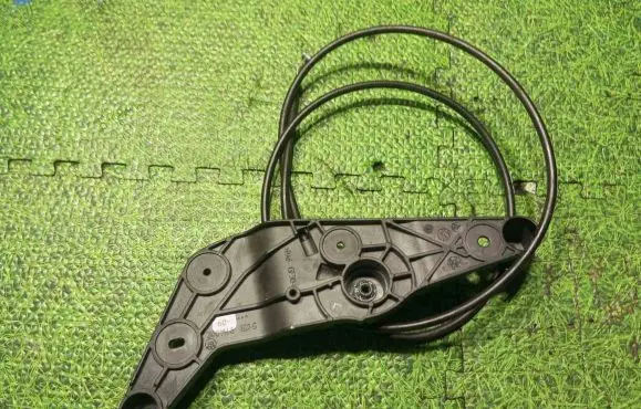BMW 5 F10 F11 Engine bonnet (hood) release handle 51239114002 9114002