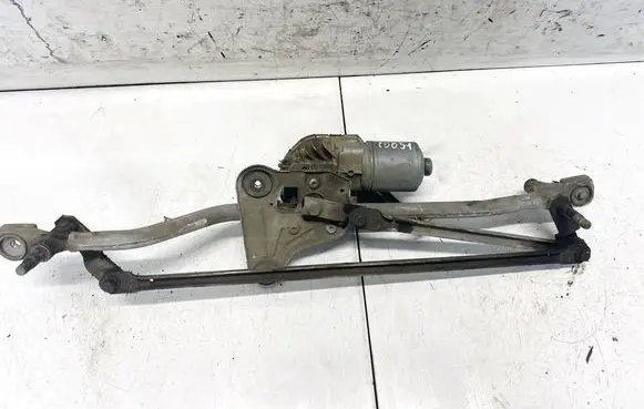 Front wiper linkage and motor