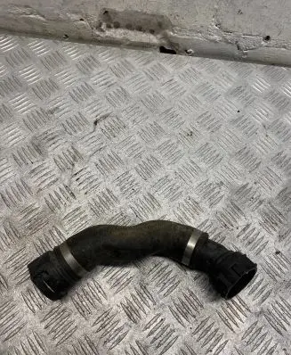 BMW 5 F10 F11 Engine coolant pipe/hose 8509273