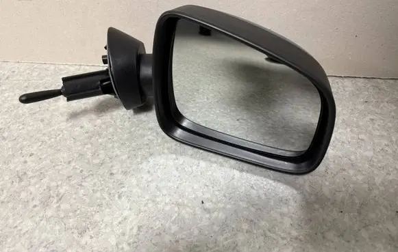 Dacia Logan II Manual wing mirror 963747198R