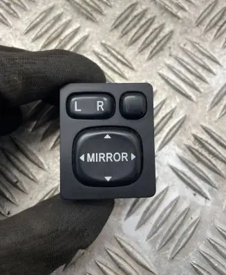 Toyota RAV 4 (XA30) Wing mirror switch 769747f