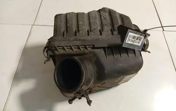 KIA Sportage Air filter box 281001F000