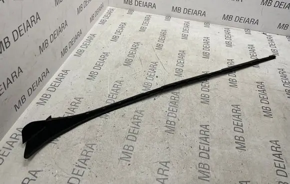Mercedes-Benz ML W166 Windshield trim A1666901280