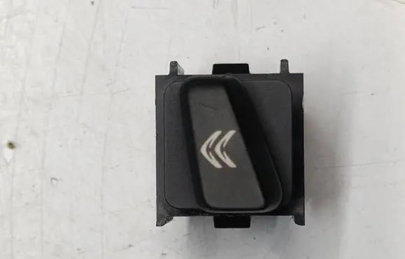 Other switches/knobs/shifts