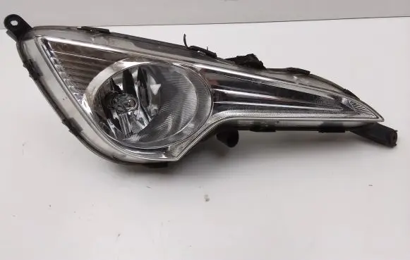 Hyundai i40 Front fog light 922023Z010 A045048