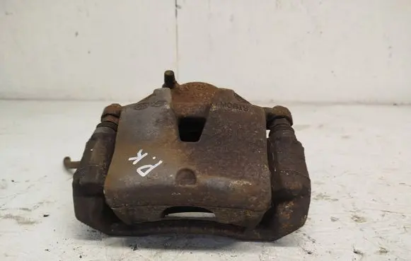 Hyundai Tucson TL Front brake caliper