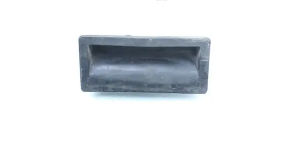 Volkswagen Touran II Tailgate/boot open switch button 5N0827566