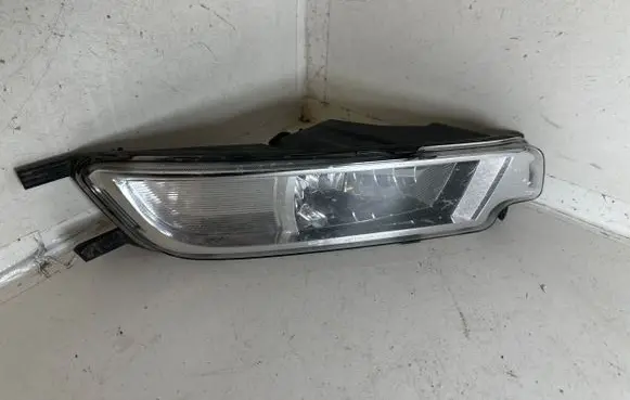 Volkswagen PASSAT B8 Front fog light
