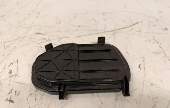 Mercedes-Benz G W463 2nd Gen Headlight/headlamp dust cover CAYZAS2 7P5941608