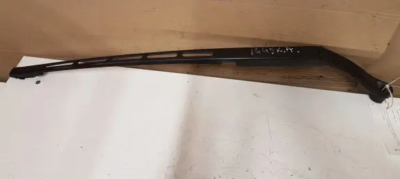 Citroen C5 Front wiper blade arm