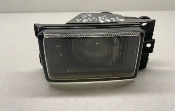 Volkswagen PASSAT B4 Front fog light 191941699 357941723 191941699B