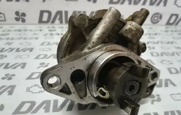 Opel Combo C Vacuum pump 73501167