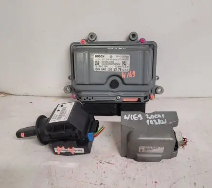 Mercedes-Benz A W169 Engine ECU kit and lock set A6401505379 0281012460 1695451508
