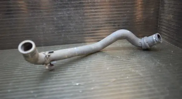 Volvo V50 Engine coolant pipe/hose