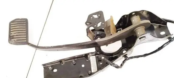 Ford Mondeo MK IV Brake pedal 7G9N2D094RB