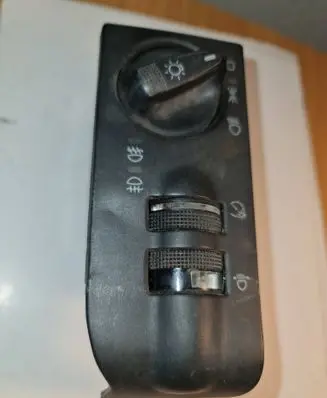 Volkswagen PASSAT B4 Light switch 1H5941531P 01950805