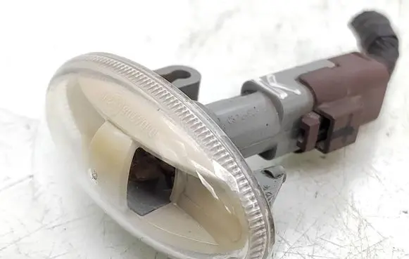 Toyota Aygo AB10 Front fender indicator light 9680057480 0104706