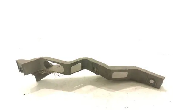 Volkswagen PASSAT B6 Front bumper mounting bracket 3C0807890