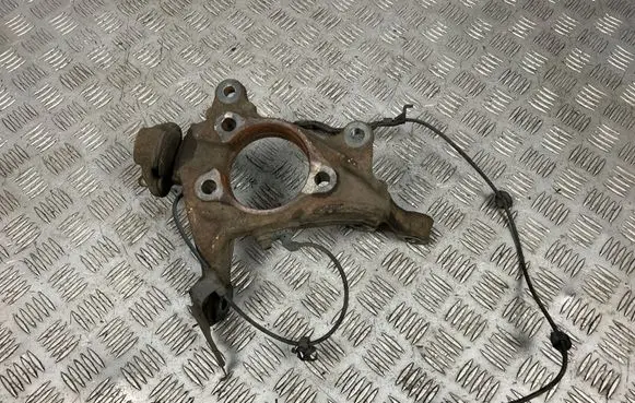Front wheel hub