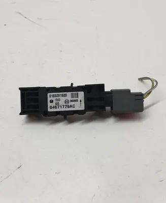 Chrysler Voyager Airbag deployment crash/impact sensor 04671779AC 0183201920